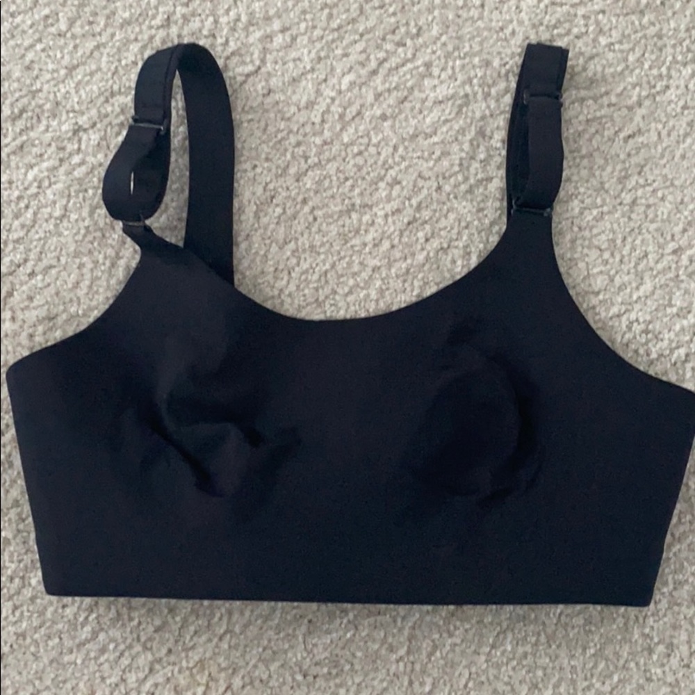 Lululemon Black Bra workout Top sz 34 D